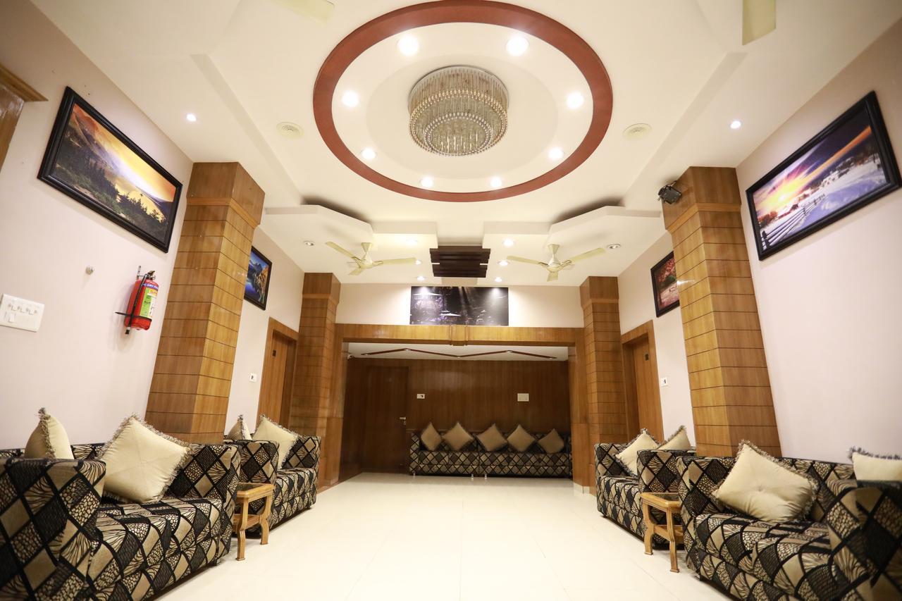 Hotel Krishna Ji 하리드와르 외부 사진